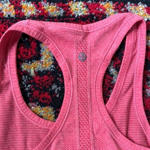 LULULEMON Swiftly Run Tank, Size 4, Very Good Condition - Picture 3 of 5